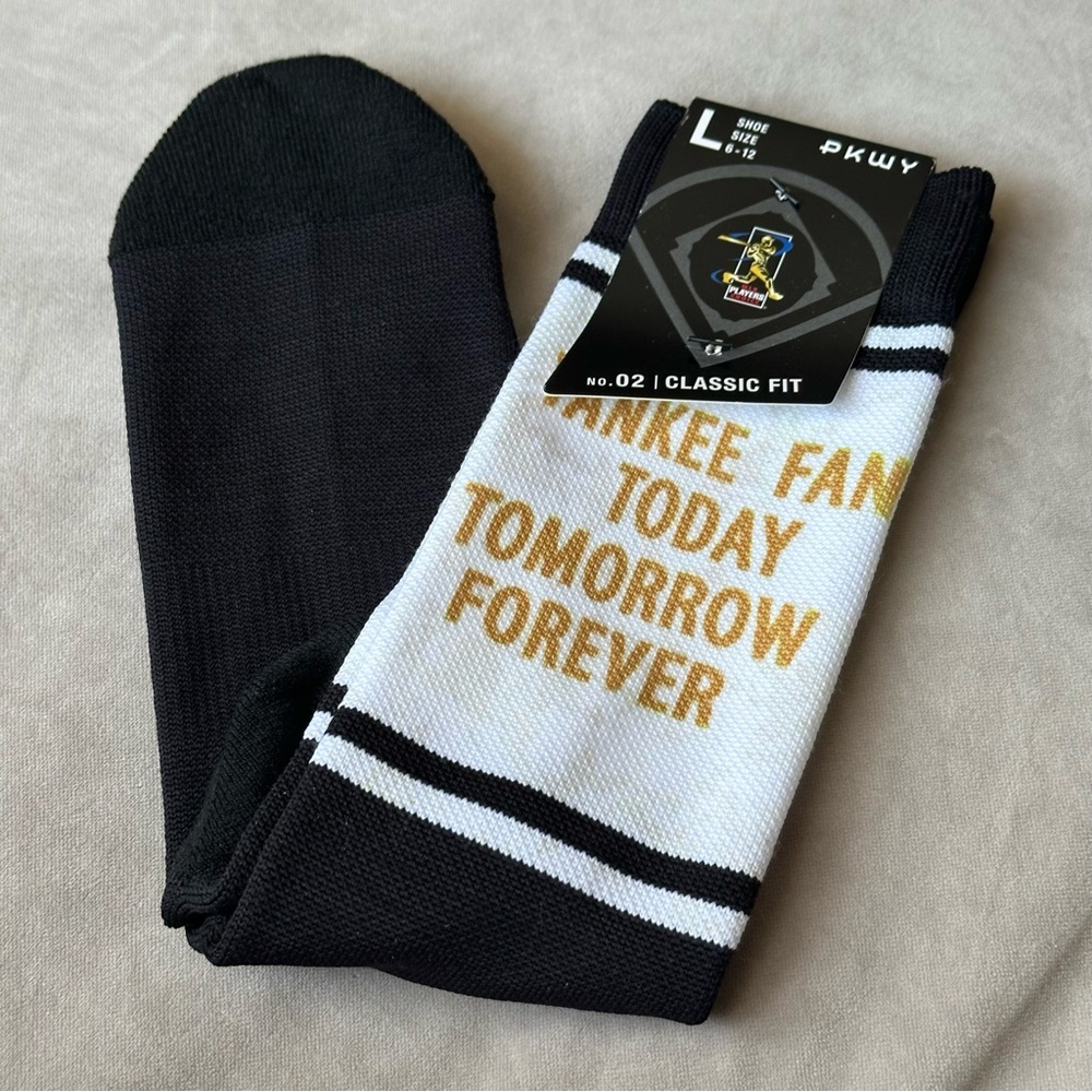 Men’s PKWY Socks Cole Sign Crew Yankee Fan Today Tomorrow Forever New With Tag